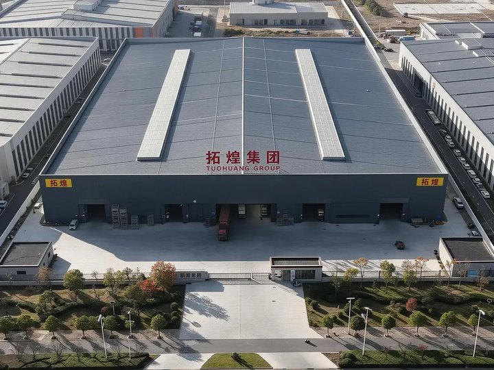 Vista aérea de la fábrica de andamios multidireccionales de LuckyScaffolding en Nanjing
